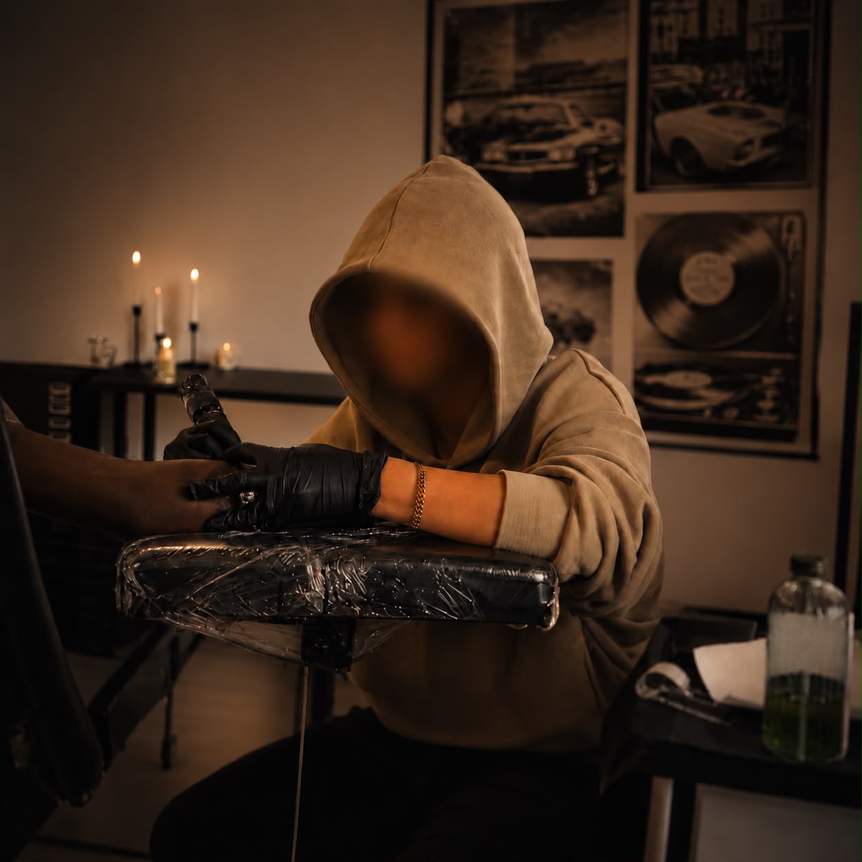 Chanelle aan het werk — Every tattoo tells a story